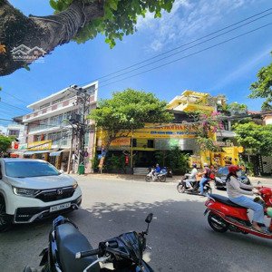 cho thuê nhà 2 mặt tiền đường tô hiến thành nha trang. phù hợp mọi loại hình kinh doanh