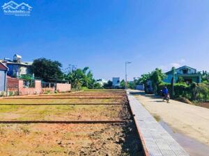 Bán đất ngay tt ái nghĩa. cách nguyễn tất thành 100m. 165m2 full thổ cư