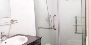 cho thuê căn hộ chung cư n04 dịch vọng, 68m2 2 ngủ đủ đồ 8.5 triệu