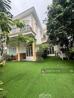 bán biệt thự sân vườn đường vân côi - bành văn trân, 325m2, 2 lầu, khu yên tĩnh, giáp quận 10.