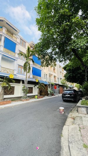 nhà mặt tiền 5x18 hiệp thành city, hơn 9 tỷ, 90m2 view công viên, nhiều tiện ích