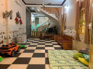 bán nhà giá rẻ linh xuân thủ đức quốc lộ 1k hẻm oto hẻm xe hơi nhà rẻ thủ đức diện tích lớn