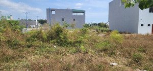 cần bán gấp lô đất ngộp khu vực bà rịa - 108m2 - 1,8 tỷ