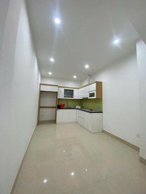 quá gấp! nhà phố an trạch, ngõ rộng thoáng, dân xây chắc chắn, sân xe riêng, 33m2*5t