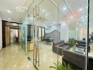 bán toà vp mặt phố hoàng ngân 9 tầng thang máy - 1 hầm - kinh doanh tuyệt vời - mặt phố cực hiếm