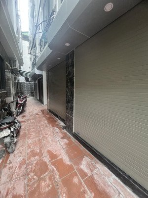 bán nhà xuân đỉnh. lô góc 30m2 x 5 tầng thang máy. ngõ ba gác tránh xe máy, 30m ra ngõ ô tô