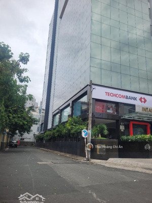 hẻm 6m sang trọng nguyễn văn trỗi ngay tòa nhà techcombank vài bước ra mặt tiền 83m nở hậu