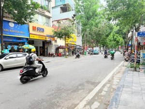 bán nhà mặt phố lò đúc, lô góc 3 thoáng, vỉa hè rộng, 200m2 mt8.3m, giá 120 tỷ