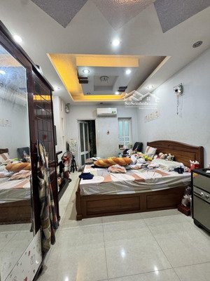 bán nr 4 tầng tại nguyễn thị tần, 6,8 tỷ, 54m2, hàng hot