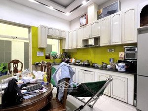 hxh thông-quang trung-nguyễn văn khối p.8, gv-82m2-4tầng-4pn-chỉ 8tỷ8 tl