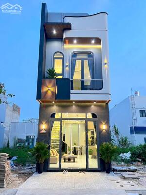 Nhà trệt lầu xây mới 3 phòng ngủ - Full nội thất - Khu Dân Cư Phú An