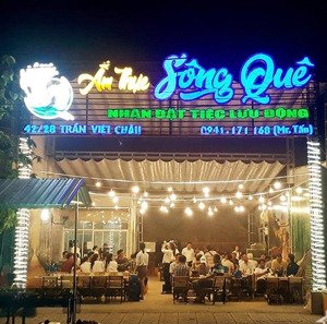 chính chủ nhờ cho thuê nhà mặt phố duy tân.diện tích 80m2 x 2 tầng,mặt tiền 6m khu đông văn phòng