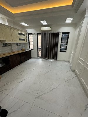 hiếm! mặt phố văn trì, lô góc 2 thoáng, kinh doanh đỉnh, dân xây mới, ở ngay, sổ đẹp, gần đhcn