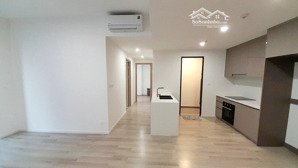 căn hộ 2pn đang trống 1pn cần 1 nữ ở ghép