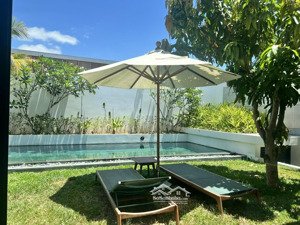 chủ kẹt tiền bán bt tại sailing club villas phú quốc, giá siêu hời, 270m2, 2pn, 3wc