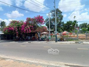 bán hơn 1200m2 mặt tiền nguyễn đình chiểu giá tốt. lh gặp linh