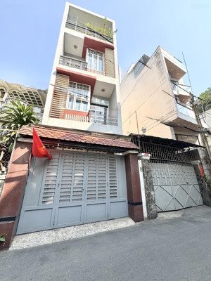 gần chợ bà chiểu đường hoàng hoa thám - 4tầng (4.1 x 17) hẻm oto 5m thông giá chỉ 14.5tỷ