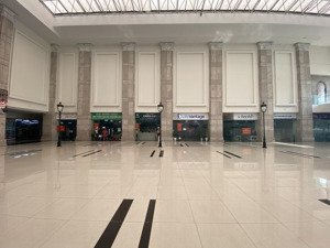 cho thuê văn phòng tầng 1 chung cư cầu giấy giá chỉ 400k/m2/th