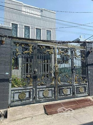 bán nhà 2 mặt tiền đường xã tân xuân, hóc môn - diện tích 130m², giá tốt