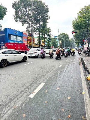 siêu phẩm góc 2 mặt tiền đường 3 tháng 2 - dt: 10.5x10m - giá chỉ 19.5 tỷ bớt lộc