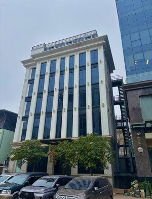 cho thuê trọn tòa 6 tầng mặt tiền giang văn minh, ba đình - giá có thể đàm phán