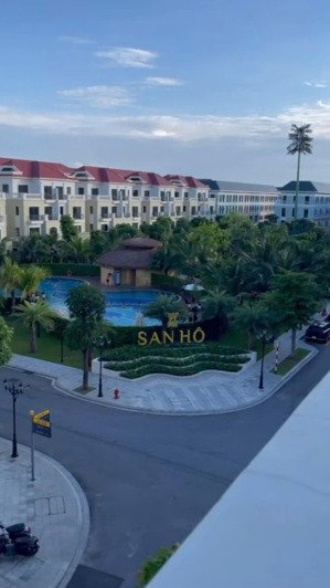 chính chủ cần bán căn áp góc sh 17-37 view công viên bể bơi nội khu nằm trên đường sh17 đẹp nhất