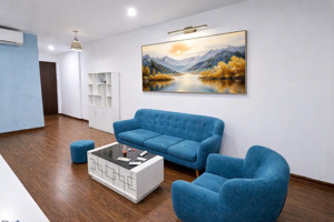 bán căn hộ tầng đẹp, hướng đẹp, nhà mới, view đẹp tại dự án homeland