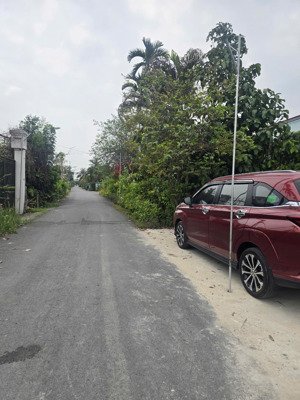 nhà ngay đường tỉnh lộ 8 bình mỹ củ chi. 500m có sẵn nhà 200m2. thổ cư 250m2