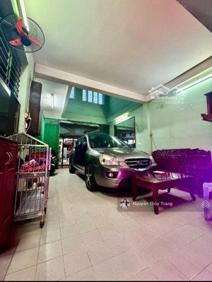 mặt tiền đường nguyễn thị nhỏ, ngang 6m, 4 tầng, ngay vòng xoay lê đại hành.