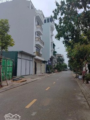 phân lô ô tô tránh - dòng tiền ổn định 90m2 chào 21.5 tỷ, kinh doanh