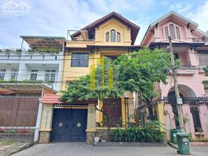 CHO THUÊ VILLA NGUYỄN VĂN HƯỞNG 60 TRIỆU 3 LẦU