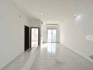 cho thuê c/c phú thạnh, đường nguyễn sơn căn 2p ngủ giá 9,5tr