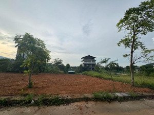 hiếm lắm ba vì mới có mảnh đất nghỉ dưỡng vuông đẹp, pháp lý sạch chỉ từ 10tr/m2