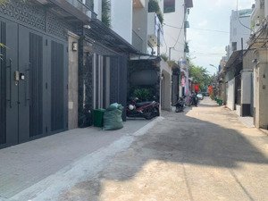 hxh 1/ quang trung 4x22m vuông vức sát mt quang trung chỉ 10 tỷ