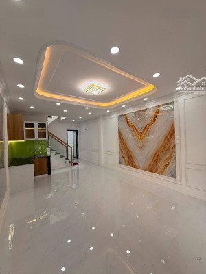 bán nhà bình tân giáp tân phú nhà mới chỉ việc ở 4pn 3 lầu full tiện ích