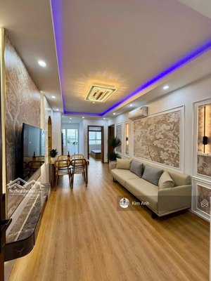 cần tiền bán gấp chung cư 30t nam trung yên cầu giấy 50m 2n2w sổ đỏ 4,75 tỷ nhà đẹp full đồ mới xịn