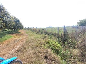 3,8 công đất vườn (3800m2) đã rào lưới b40. giá 1,1 tỷ