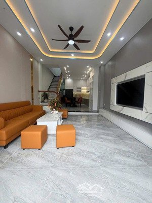 nhà 5 tầng btct-66m2- 4,5 x 15m- 5pn- đường quang trung-p12-quận gò vấp-giá 7 tỷ.