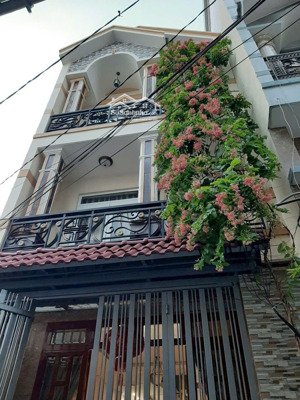 bán nhà huỳnh văn nghệ shr p. 15, q. tân bình hxh shr 1t 3l 4pn 4wc chính chủ