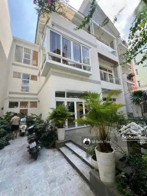 biệt thự cổ điển! ngang khủng tận 14x18m - 247.3m2, 3 tầng bế thế hxh lê văn sỹ, q3 chỉ 50 tỷ tl