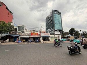 đầu tư cực tốt! bán 150m2 mặt tiền đồng đen tân bình chỉ 25 tỷ - 5x30m cấp 4 xây dc hầm 7 tầng