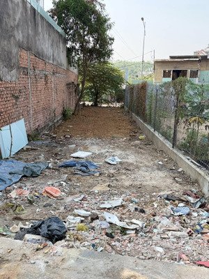 bán lô đất giá rẻ mặt tiền trước sau gần kdl hố lang, dĩ an