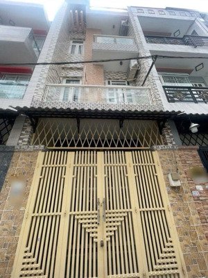 bán nhà siêu net , ngay mã lò 52m2 giá tốt đường 8m xe tải vào ra