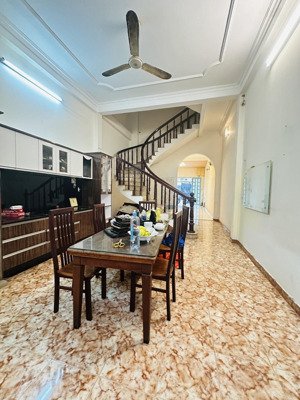 cộng hoà - p4 - tân bình - hẻm nhựa 6m ô tô thông - 4 tầng - chỉ 16,5 tỷ