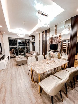 bán căn hộ 3 phòng ngủ toà nhà green park trần thủ độ - dt 85m2 - giá 85tr/m2 - lh 