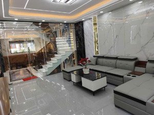 bán nhà nguyễn văn lượng, trung tâm quận gò vấp, 4 tầng,140m2 sd, 4pn, chỉ 7,1 tỷ.