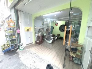 bán nhà mặt tiền 54m2 3 tầng ngang 4,2m nở hậu kd đỉnh vip lê quý đôn 9.9 tỷ.