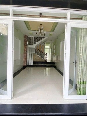 cho thuê nhà 180/ vườn lài-4x16m 3 tấm,hẻm 8m thông kinh doanh- gần phan đình phùng, phú thọ hoag