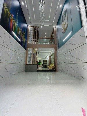 bán nhanh nhà mới. 64m2 .4 tầng .5 tỷ hơn.sổ vuông vức. 6m thông. đường số 7. tên lửa. p.an lạc