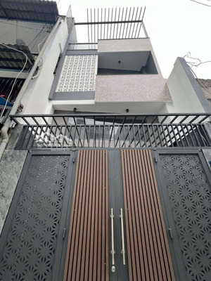 nhà hxh 6m 1 sẹc độc lập tân sơn nhì, tân phú. dt 64m2 (4x16m) 4 tầng 4pn. nhỉnh 9 tỷ